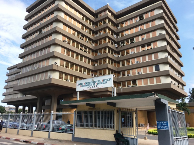 Togo : le ministre des Finances met en garde contre de nouvelles arnaques aux investissements en ligne